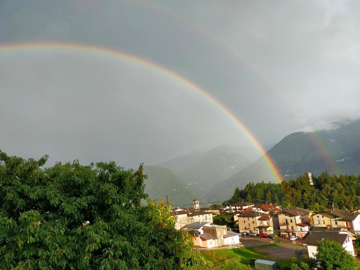 casa vacanza da ghislin Teglio Esterno foto