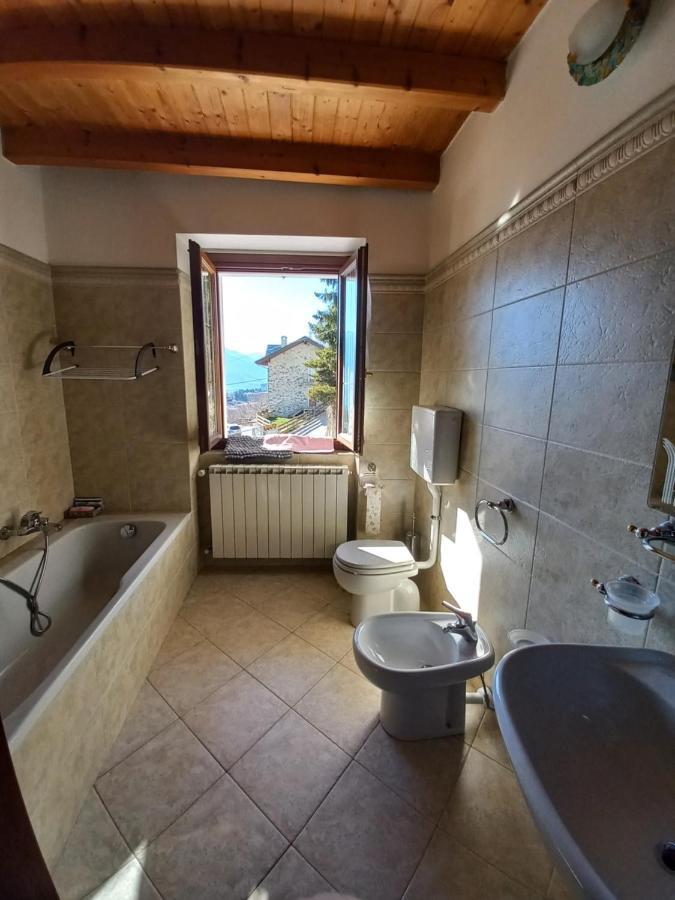 casa vacanza da ghislin Teglio Esterno foto