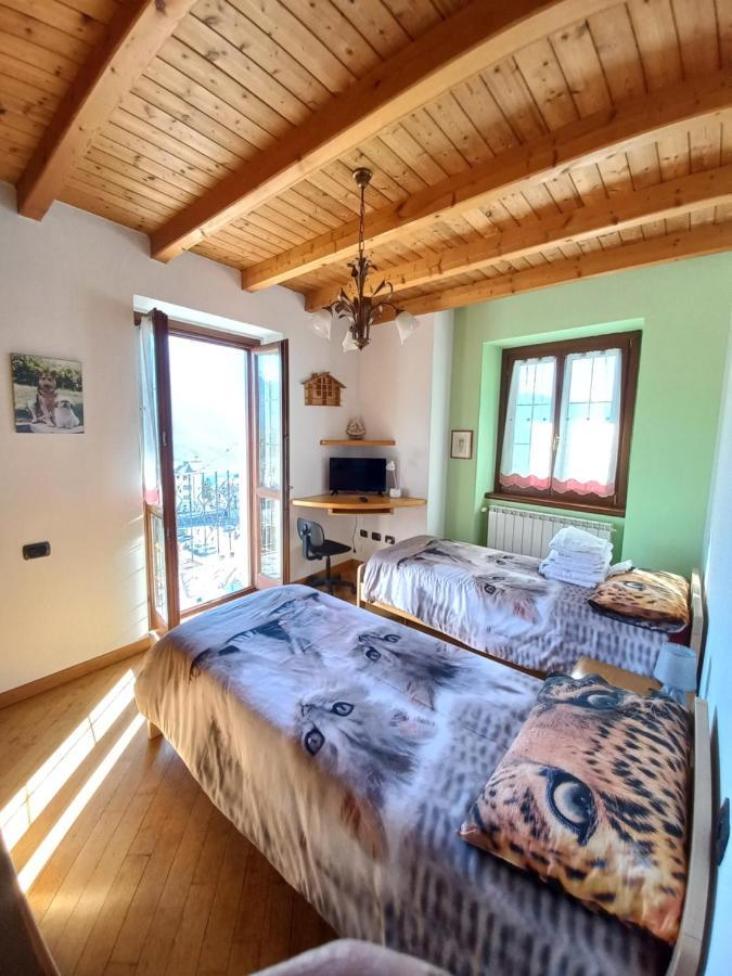 casa vacanza da ghislin Teglio Esterno foto